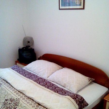 Guest House Sv. Nikola Dugo Selo Ngoại thất bức ảnh