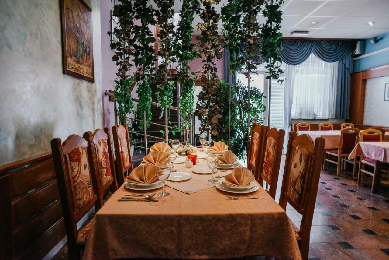 Guest House Sv. Nikola Dugo Selo Ngoại thất bức ảnh
