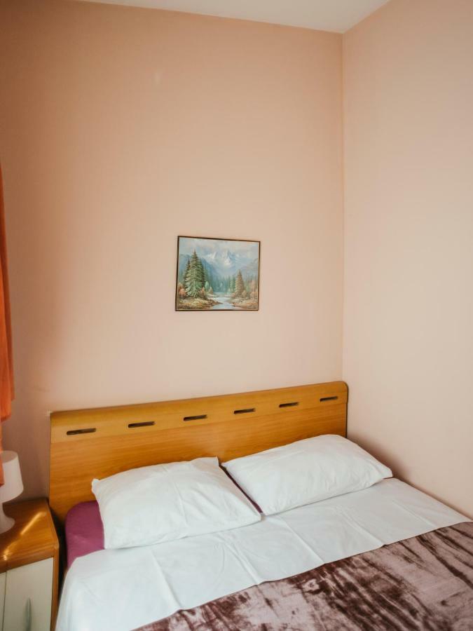Guest House Sv. Nikola Dugo Selo Ngoại thất bức ảnh